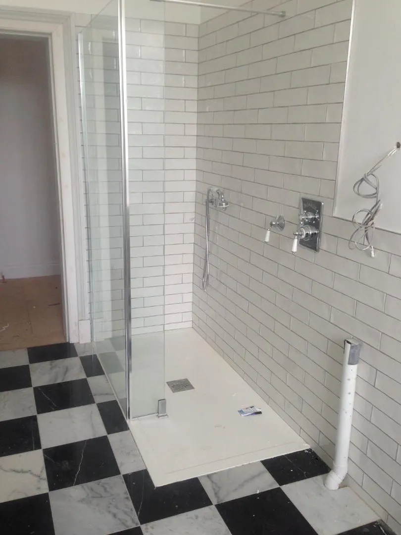 Bathrooms project photograph 4 by Carters Plumbing & Heating